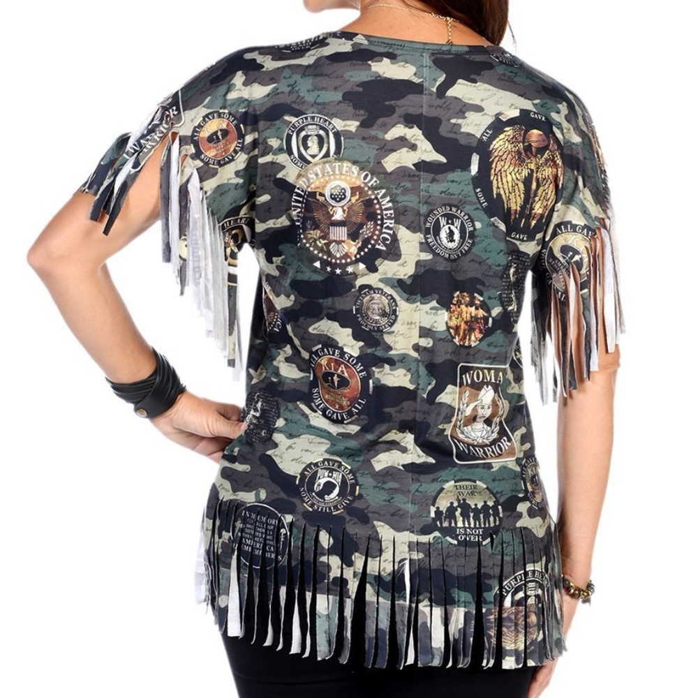 NWT Liberty Wear Camo Fringe Top - Picture 2 of 2